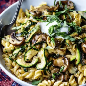 Zucchini Mushroom Pasta