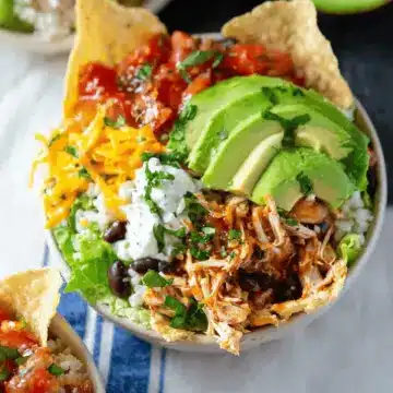 Slow Cooker Chicken Burrito Bowl Recipe
