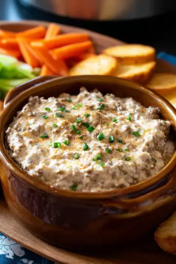 Ground Beef Dip with Cream Cheese (no tomato)