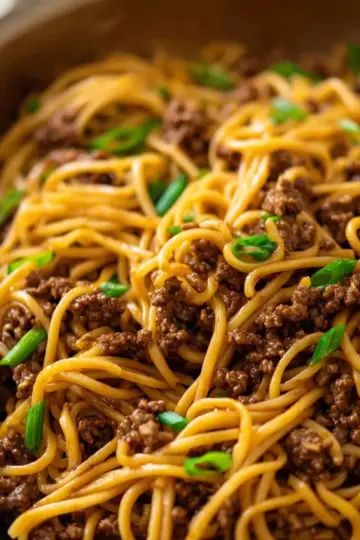 Mongolian Noodles with Ground Beef