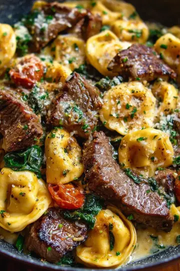 Easy Garlic Steak Tortellini Recipe