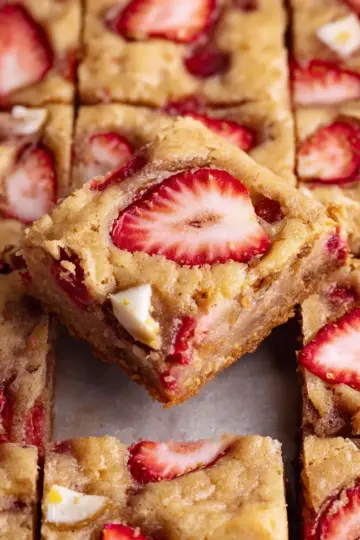 Strawberry Lemon Blondies