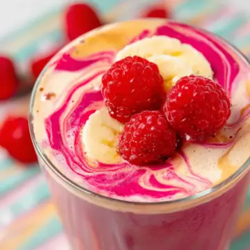 Raspberry Banana Swirl Smoothie