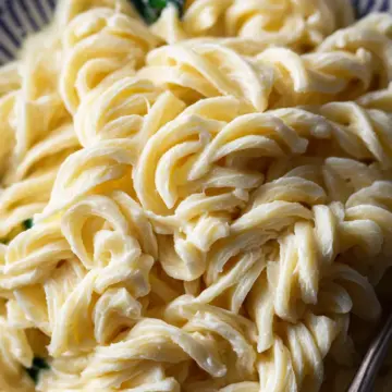 Creamy Lemon Mascarpone Pasta