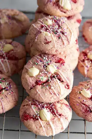 Strawberry Kiss Cookies